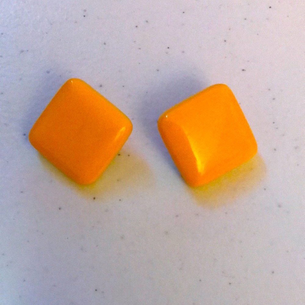 Mustard clip on earrings